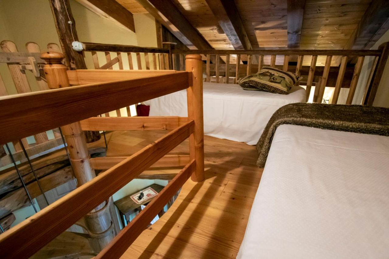 Laghetto Alpine Hotel&Restaurant Brusson Esterno foto