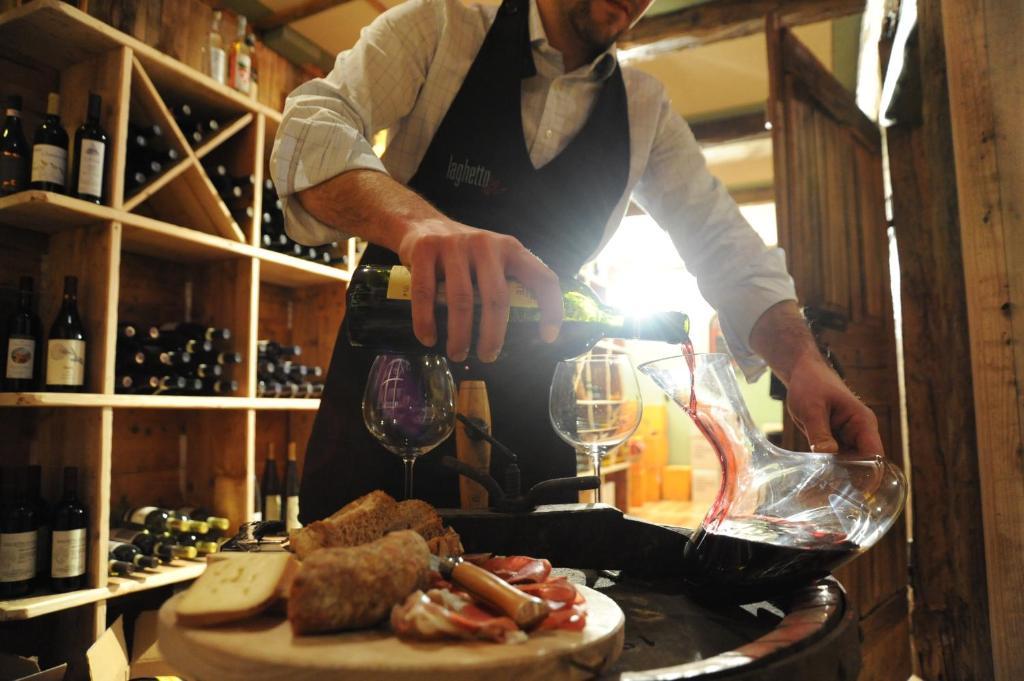 Laghetto Alpine Hotel&Restaurant Brusson Esterno foto